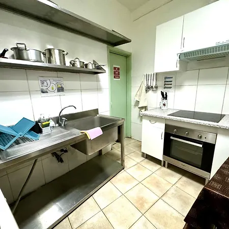 Hostel Monaco Funchal (Madeira)