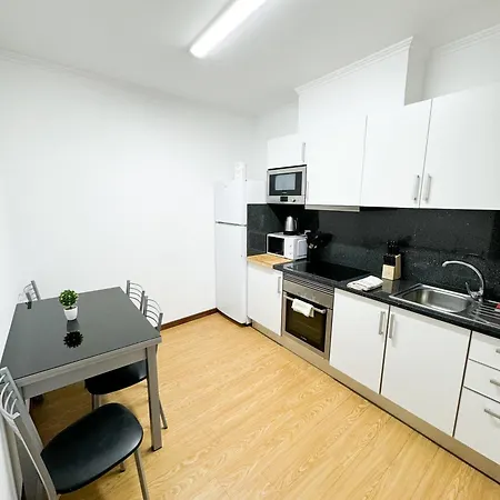 Hostel Monaco